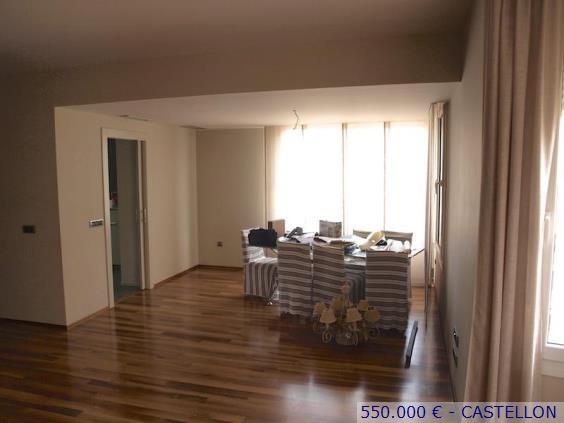 Vendo piso de 3 habitaciones en Castellón de la Plana / Castelló de la Plana