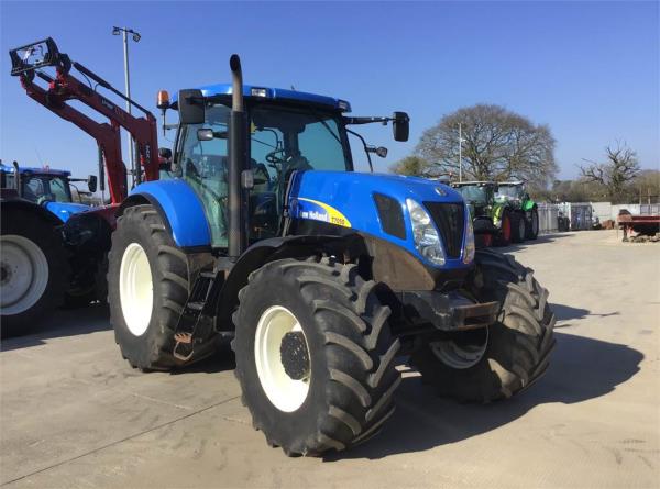 New Holland T7050 Tractor (ST4034)