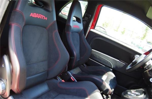 Abarth 500 3 puertas Automático Gasolina del año 2010