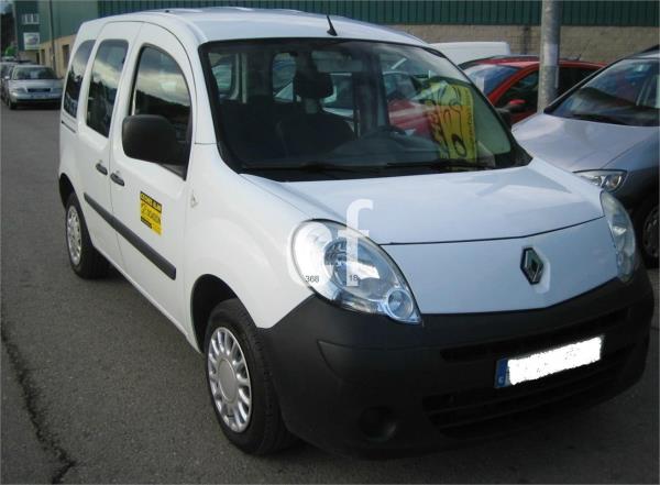 Renault kangoo 4 puertas Diesel del año 2009